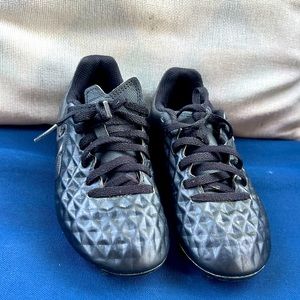 Nike Tiempo youth FG soccer cleat 12 child